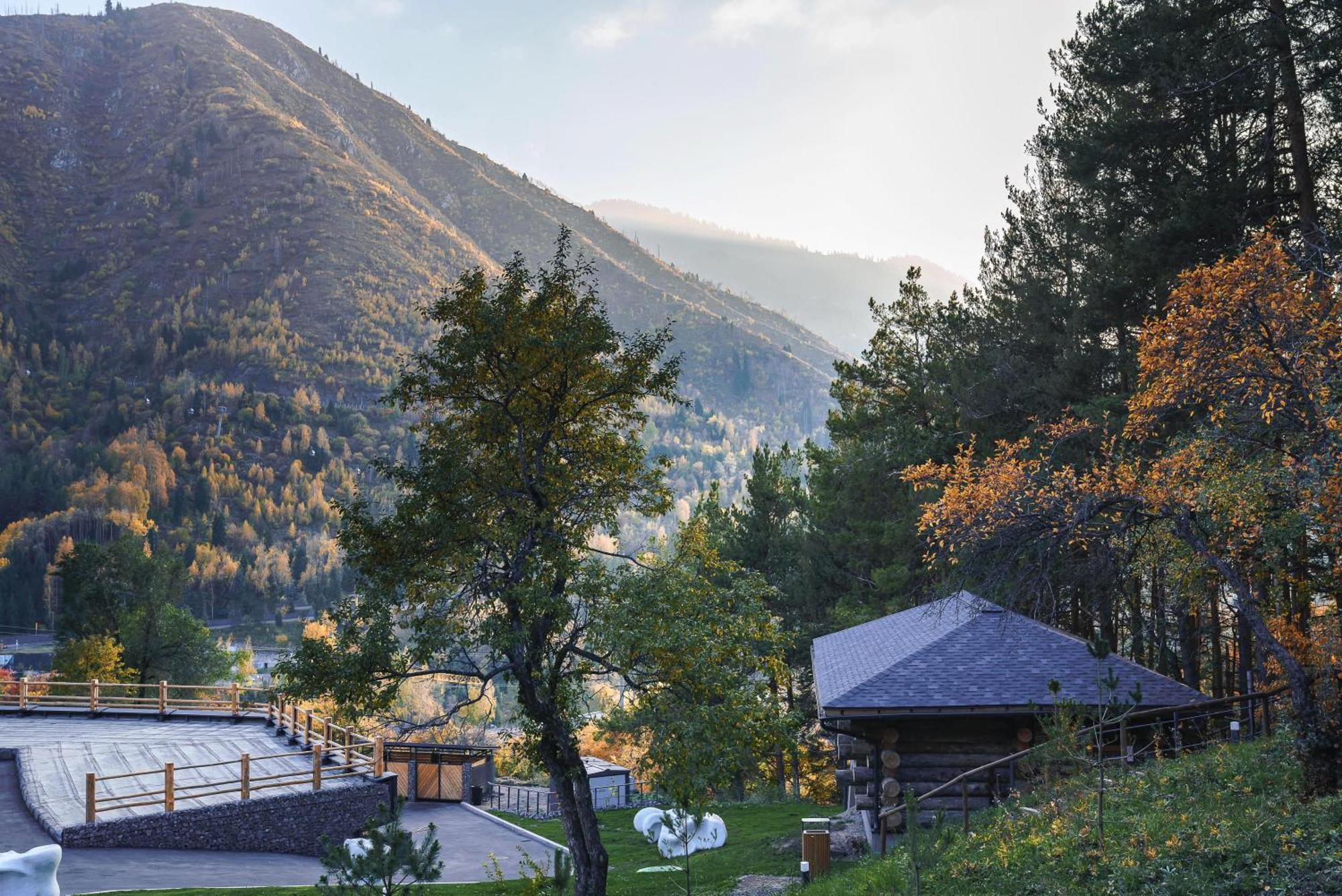 Qazaq Auyl Eco Hotel Almaty Exteriér fotografie